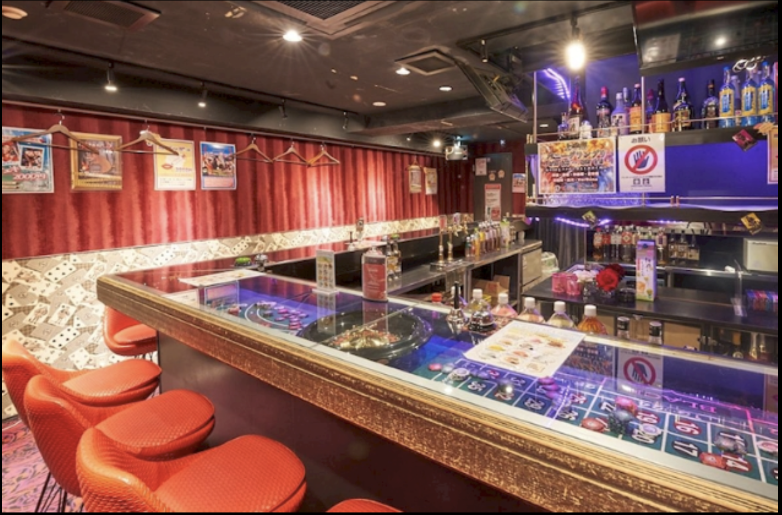 GIRL'S DINING BAR Canan 店内写真